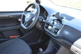 Volkswagen up! Volkswagen Up! 1.0 65 pk Executive pdc/cruise control/camera 5836 km! - afbeelding nr 63