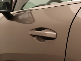 Volvo XC40 Volvo XC40 T3 AUT(8) INSCRIPTION SCHUIFDAK 360GR CAM ACC BLIS KEYLESS - afbeelding nr 7