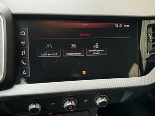 Audi A1 Sportback Audi A1 Sportback 30 TFSI epic Automaat | Navigatiesysteem | 17 inch lichtmetalen velgen | Cruise control | Airconditioning - afbeelding nr 21