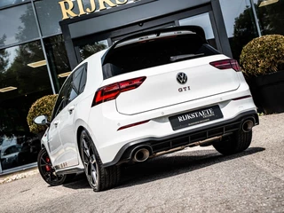 Volkswagen Golf Volkswagen Golf 2.0 TSI GTI CLUBSPORT|PANO|19''|ACC|NURBURG. - afbeelding nr 37