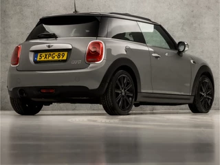 MINI Cooper Automaat (PANORAMADAK, GROOT NAVI, HEAD-UP DISPLAY, STOELVERWARMING, GETINT GLAS, SPORTSTOELEN, LEDER, CRUISE, NIEUWE APK, NIEUWSTAAT) - afbeelding nr 5