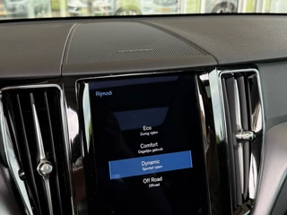Volvo XC60 Volvo XC60 2.0 B5 Momentum Exclusive Pano|Harman|HuD|360cam - afbeelding nr 20