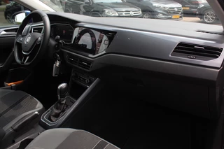 Volkswagen Polo Volkswagen Polo 1.0 TSI Highline Automaat 6.712 km! / NIEUWSTAAT! / Camera / Virtual Cockpit / Navigatie / Apple CarPlay / 16'' / Climate Control / Parkeerhulp V+A / ACC - afbeelding nr 13
