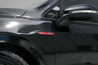 Volkswagen Golf Volkswagen Golf 2.0 TSI GTI Clubsport Pano HK DSG LED HUD - afbeelding nr 13