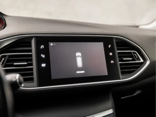 Peugeot 308 (APPLE CARPLAY, GROOT NAVI, LEDER/ALCANTARA, PARKEERSENSOREN, SPORTSTOELEN, LANE ASSIST, DAB+, CRUISE, NIEUWSTAAT) - afbeelding nr 16