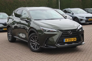 Lexus NX Lexus NX 450h+ AWD Launch Edition / 360Camera / Head-up / Leder / 18'' / Keyless / Sfeerverlichting / Stoelventilatie / Stuurverwarming / DAB / ACC - afbeelding nr 32