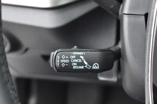 Škoda Kamiq Škoda Kamiq 1.5 TSI ACT Business Edition Pano Navi Led el-achterklep Trekhaak dynamische verlichting side/lane assist - afbeelding nr 30