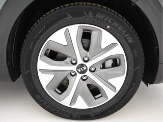 Kia e-Niro (INCL-BTW) Aut. *FULL-LEATHER | NAVI-FULLMAP | DAB | ADAPT.CRUISE | BLINDSPOT | CAMERA | HEATED/COOLED-COMFORTSEATS | KEYLESS | JBL-SOUND | MEMORY-PACK | DIGI-COCKPIT | SHIFT-PADDLES | ... - afbeelding nr 30