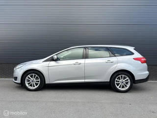Ford Focus Ford Focus Wagon 1.0 Edition CLIMA*CRUISE*NAVIGATIE*PDC*NAP! - afbeelding nr 2