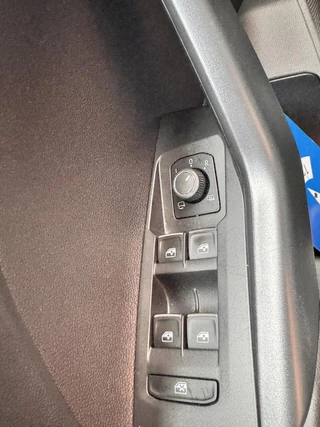 Volkswagen T-Cross Volkswagen T-Cross 1.0 TSi Style CARPLAY|PDC|ACC|LANE ASSIST - afbeelding nr 27