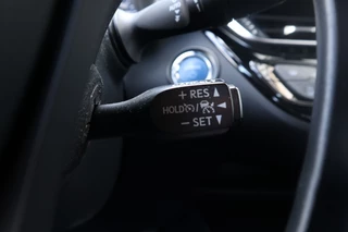 Toyota C-HR Toyota C-HR 1.8 Hybrid Dynamic Plus Dodehoek/Winterpakket/Parkeersensoren - afbeelding nr 24