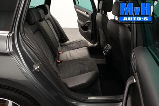 Volkswagen Passat Volkswagen Passat Variant 1.4 TSI GTE|LUXE!|VIRTUAL|PANO|LED - afbeelding nr 79