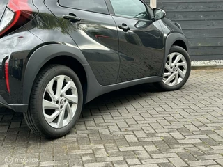 Toyota Aygo Toyota Aygo X 1.0 VVT-i S-CVT Automaat LED verl. / LM / Clima / Carplay / 10.250KM!!! - afbeelding nr 8