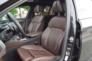 BMW 5 Serie BMW 5 Serie 530e (292pk) Laser/HUD/H&K/Pano/4-wielbesturing/Alle opties! - afbeelding nr 3