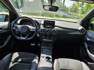 Mercedes-Benz B-Klasse Mercedes B-klasse 180 AMG-Line Night Edit Plus NIEUWST / NAP - afbeelding nr 4