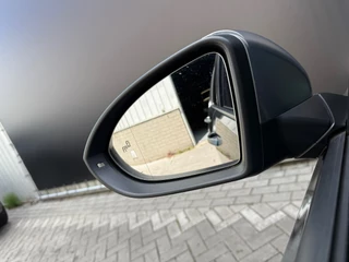 Volkswagen Golf Volkswagen Golf 2.0 TSI 4Motion R|Pano|Akrapovic|Dynaudio|Camera|Virtual|Dodehoek - afbeelding nr 13
