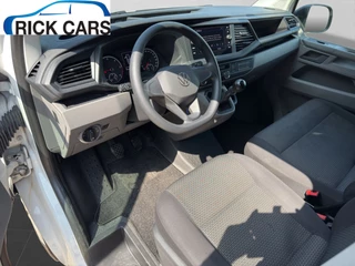Volkswagen Transporter Volkswagen Transporter 2.0 TDI 110PK EURO6 L2H1 28 Cruise control/trekhaak/navi - afbeelding nr 2
