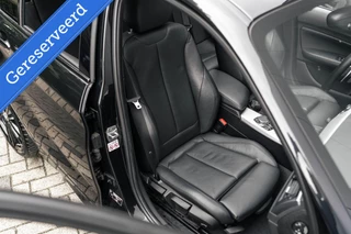 BMW 1 Serie BMW 1-serie M140i xDrive Harman Kardon Dak Leer - afbeelding nr 32