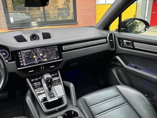 Porsche Cayenne - afbeelding nr 16