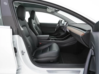 Tesla Model 3 (INCL-BTW) Aut. *PANO | AUTO-PILOT | NAPPA-LEATHER | KEYLESS | FULL-LED | MEMORY-PACK | SURROUND-VIEW | DAB | CARPLAY | DIGI-COCKPIT | LANE-ASSIST | COMFORT-SEATS | 19