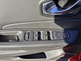 Renault Captur Renault Captur 0.9 TCe Bose - afbeelding nr 38