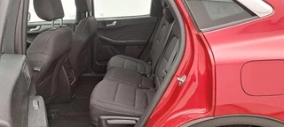 Ford Kuga Ford Kuga 2.5 PHEV Titanium 225pk | Winterpack | Afneembare Trekhaak | 1.500kg Trekgewicht | All Weather Michelin Cross Climate | Sync 3 Navigatie - afbeelding nr 25