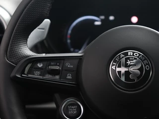 Alfa Romeo Tonale Alfa Romeo Tonale 1.5 MHEV 160 PK Turbo Veloce | Leder | Winter | 360Camera | 19