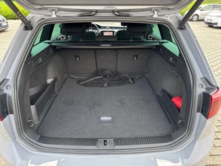 Volkswagen Passat Volkswagen Passat Variant 1.4 TSI DSG GTE TREKHAAK/360-CAMERA/MEMORY/NAVI/CARPLAY/ACC/E-KLEP - afbeelding nr 10
