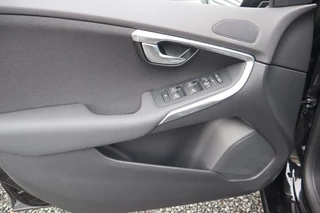 Volvo V40 Volvo V40 2.0 T2 Momentum | voll.dealer oh.| navi | stoelverw.| jaarbeurt - afbeelding nr 21