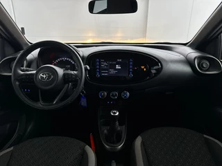 Toyota Aygo Toyota Aygo X 1.0 VVT-i MT Pulse | Two-Tone | Adaptieve Cruise Control | Parkeercamera - afbeelding nr 4