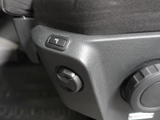 Volkswagen Crafter Volkswagen Crafter 30 2.0 TDI L3H3 177PK Highline Automaat Airco App-connect ACC Camera Trekhaak - afbeelding nr 15
