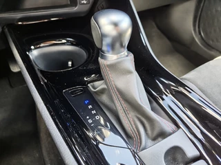 Toyota C-HR Toyota C-HR 2.0 Hybrid GR-Sport | Trekhaak | JBL | Navi | Sensoren | - afbeelding nr 22