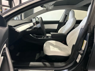 Tesla Model 3 | Wit leer interieur | - afbeelding nr 3