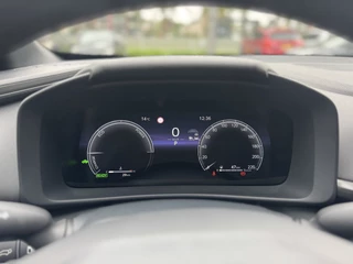 Toyota C-HR Dodenhoekdetectie, Navigatie, Parkeersensoren V + A , All-in Rijklaarprijs - afbeelding nr 22