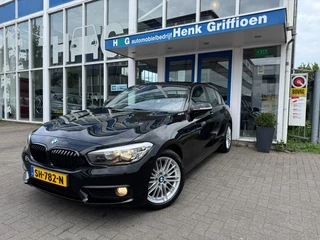 BMW 1 Serie BMW 1 Serie 118i Corporate Lease I Automaat I Navigatie I Dealer onderhouden - afbeelding nr 1
