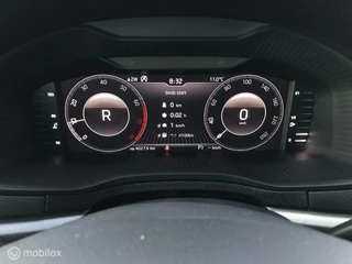 Škoda Karoq Skoda Karoq 1.0 TSI Ambition Business Trekhaak Panoramadak Mooie uitstraling Virtuele cockpit - afbeelding nr 14