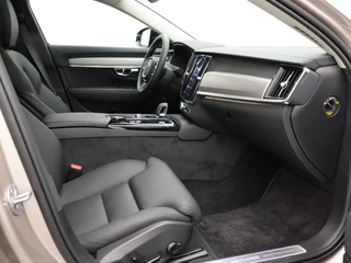 Volvo V90 Volvo V90 T6 PLUG-IN HYBRID PLUS DARK SCHUIFDAK 360GR CAM 19INCH HARMAN KA - afbeelding nr 40