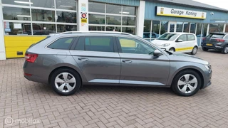 Škoda Superb Skoda Superb Combi 1.5 TSI ACT Business Edition Plus - afbeelding nr 2