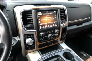 Dodge Ram 1500 Dodge Ram 1500 Longhorn Lage bijtelling Nieuwstaat Laramie - afbeelding nr 13