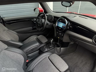 MINI Electric MINI Cooper S Electric Facelift - stoelverwarming - camera - afbeelding nr 6