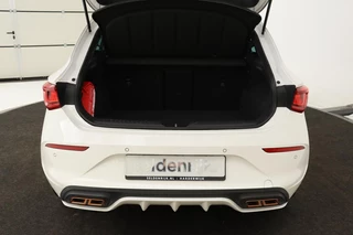 CUPRA Leon Cupra Leon 1.4 e-Hybrid VZ | Carplay | Stoel & stuurverwarming | Sfeerverlichting | Navigatie | PDC | Keyless | Full LED | Sportstoelen | PHEV - afbeelding nr 19