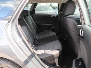 Kia Ceed Sportswagon Kia Ceed Sportswagon 1.6 GDI PHEV DynamicPlusLine I Leder I Elek. stoelverstelling - afbeelding nr 9