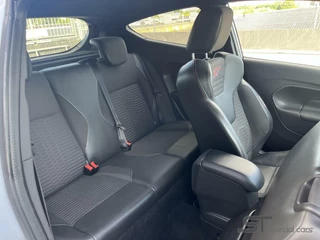 Ford Fiesta Ford Fiesta 1.6 ST200 - afbeelding nr 13