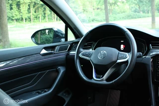 Volkswagen Passat Volkswagen Passat Variant 1.4 TSI PHEV GTE Business - afbeelding nr 20