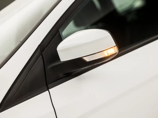 Ford Focus (APPLE CARPLAY, NAVIGATIE, LM VELGEN, PARKEERSENSOREN, SPORTSTOELEN, CRUISE, ELEK PAKKET, NIEUWSTAAT) - afbeelding nr 29