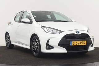 Toyota Yaris Toyota Yaris 1.5 Hybrid Dynamic | Camera | Adaptive cruise |  Carplay | Full LED | Keyless | Navigatie | Climate control | Bluetooth - afbeelding nr 26