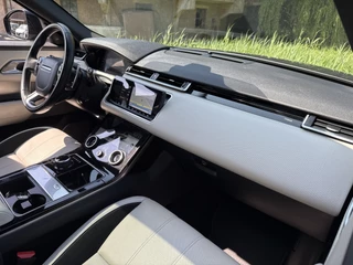Land Rover Range Rover Velar Land Rover Range Rover Velar 2.0 250PK AWD R-DYNAMIC BLACK PACK SE LEDER/VIRTUAL/PANORAMADAK - afbeelding nr 41