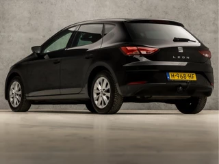SEAT Leon 150Pk Automaat (APPLE CARPLAY, NAVIGATIE, CAMERA, CLIMATE, KEYLESS, SPORTSTOELEN, GETINT GLAS, PARKEERSENSOREN, CRUISE, LM VELGEN, NIEUWSTAAT) - afbeelding nr 3