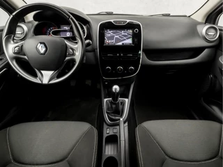 Renault Clio (NAVIGATIE, CRUISE, GETINT GLAS, SPORTSTOELEN, LM VELGEN, TREKHAAK, PARKEERSENSOREN, NIEUWE APK, NIEUWSTAAT) - afbeelding nr 6