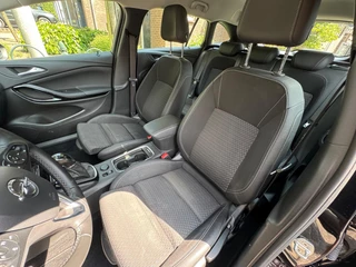 Opel Astra Opel Astra Sports Tourer 1.0 Turbo Business Executive Airco/El.klep/Lichtmetalen velgen - afbeelding nr 12